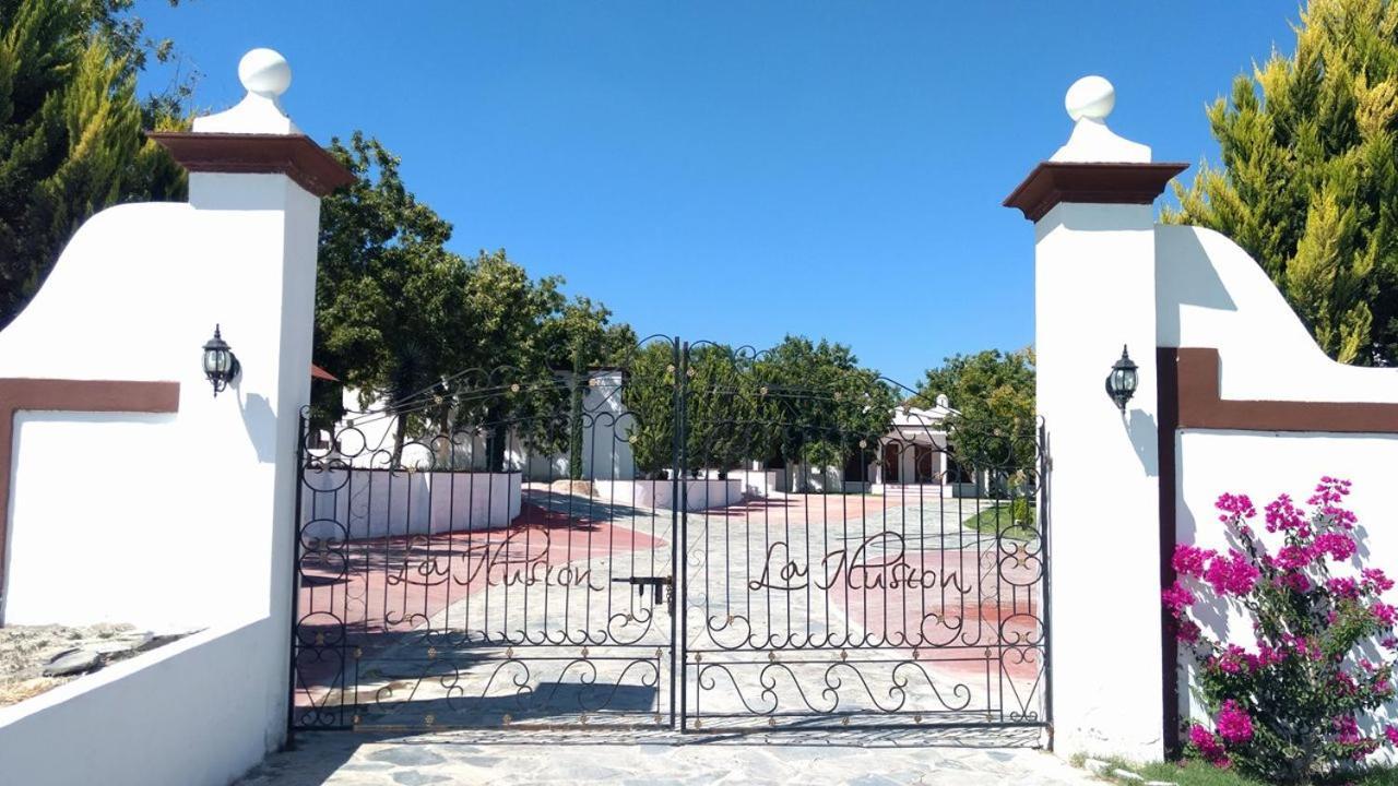 La Ilusion Hotel Campestre Y Balneario Parras de la Fuente Exterior photo