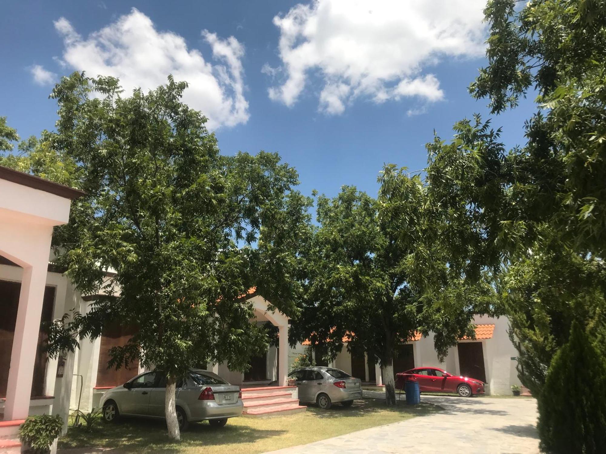 La Ilusion Hotel Campestre Y Balneario Parras de la Fuente Exterior photo