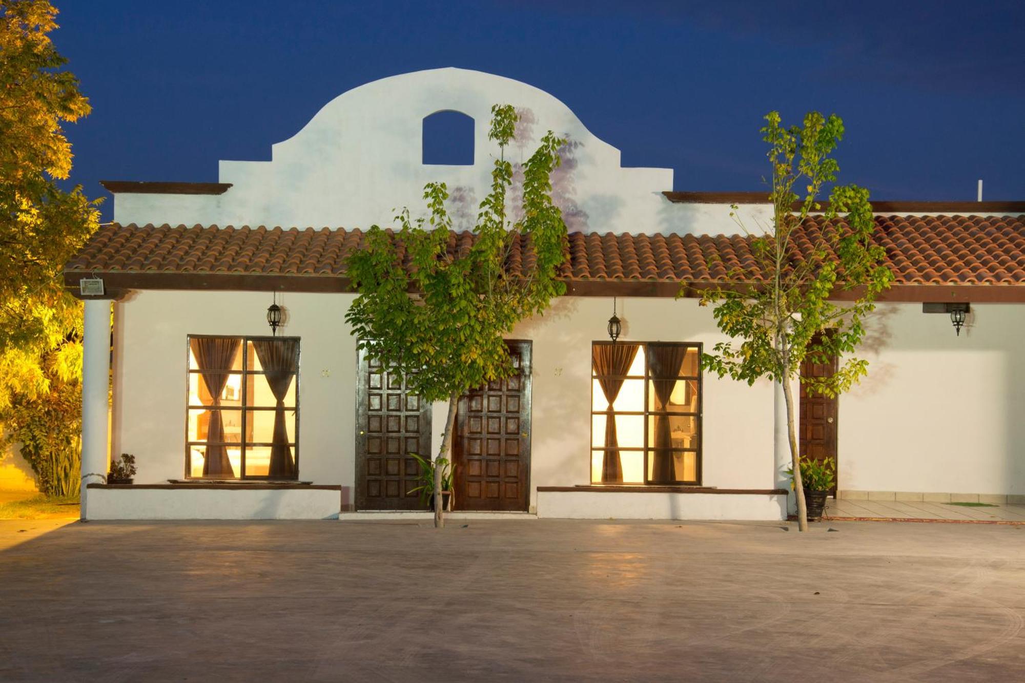 La Ilusion Hotel Campestre Y Balneario Parras de la Fuente Exterior photo