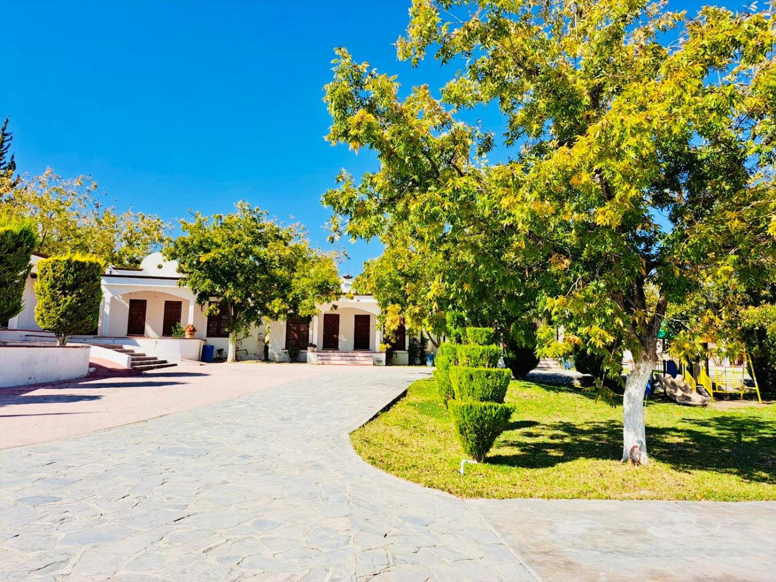 La Ilusion Hotel Campestre Y Balneario Parras de la Fuente Exterior photo