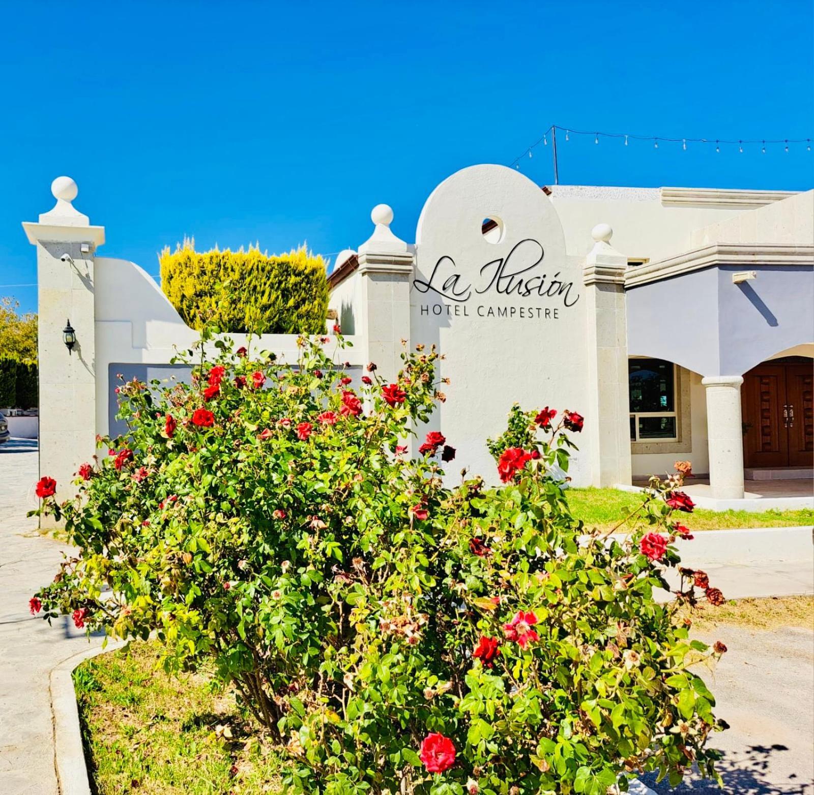 La Ilusion Hotel Campestre Y Balneario Parras de la Fuente Exterior photo